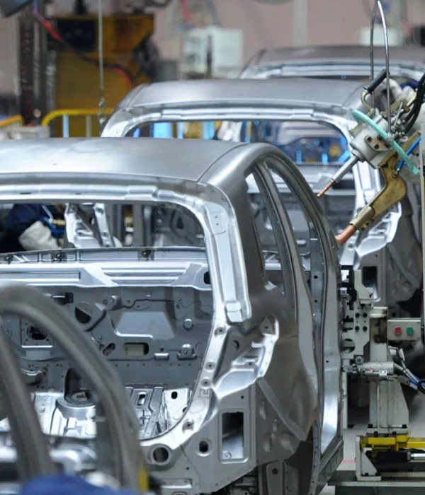 Производство на автомобилни форми